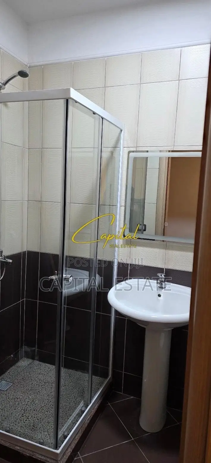 APARTAMENT ME QIRA 2+1 KOMBINAT 50.000 LEKE