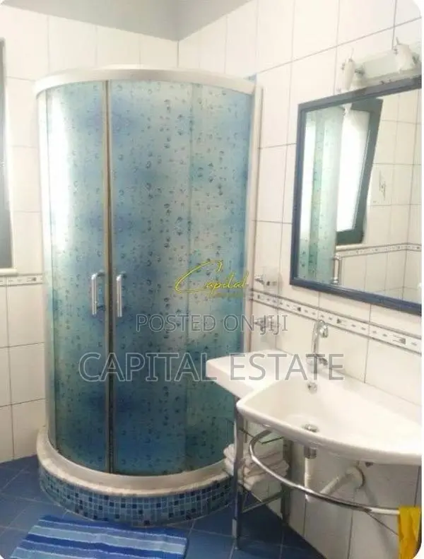 APARTAMENT ME QIRA 2+1 ISH TREGU ELEKTRIK 45.000 LEKE