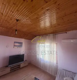 APARTAMENT ME QIRA 2+1 LAPRAKE 50.000 LEKE