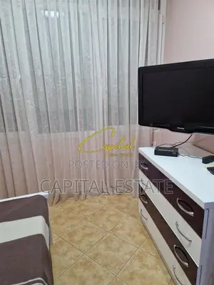 APARTAMENT ME QIRA 3+1 ZOGU I ZI 800 EURO
