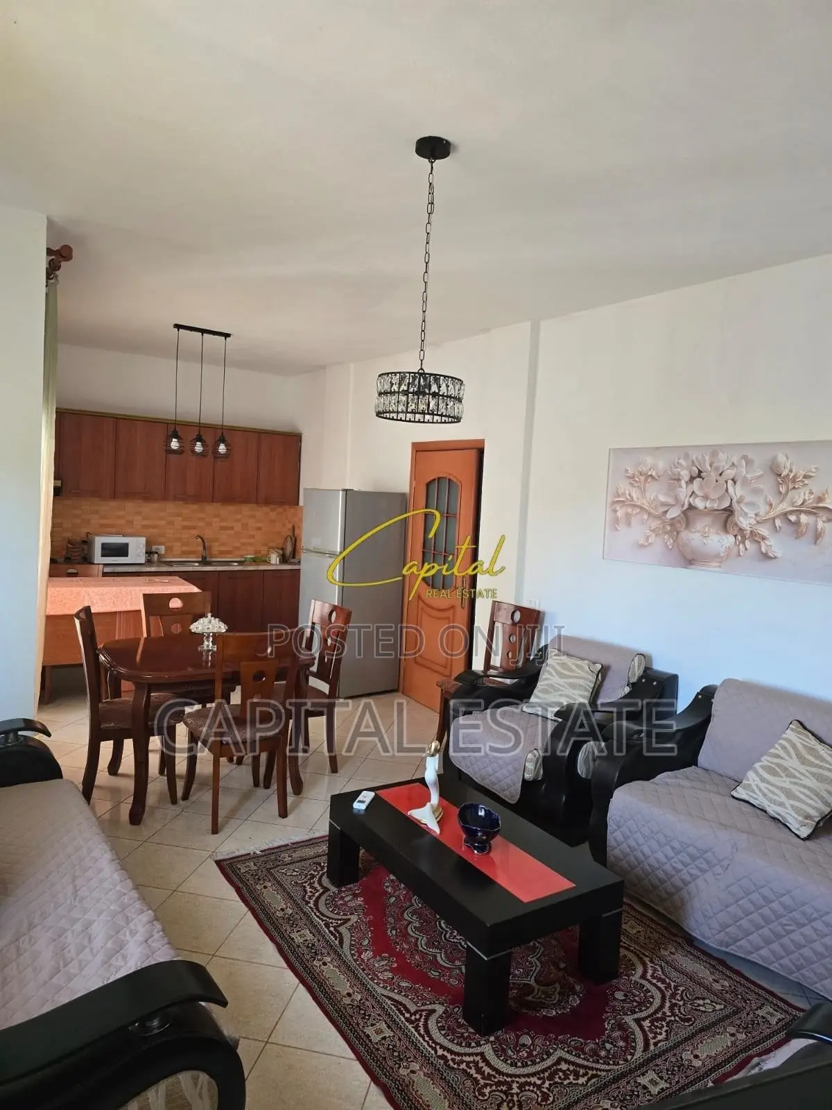 APARTAMENT ME QIRA 2+1 RRUGA SIRI KODRA 650 EURO
