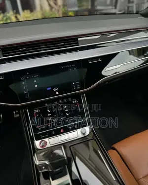 Audi S8