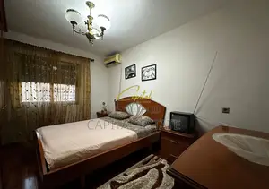 APARTAMENT ME QIRA 2+1 RRUGA FORTUZI 55.000 LEKE