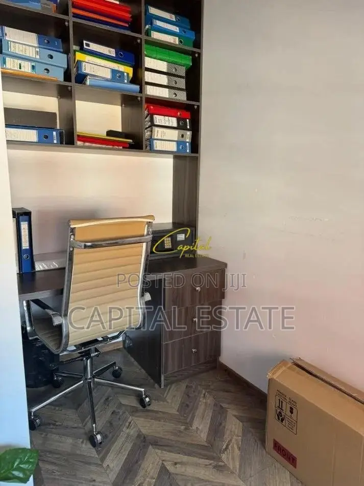 ZYRE ME QIRA 55 M2 KOMPLEKSI GOLDEN PARK 3 650 EURO