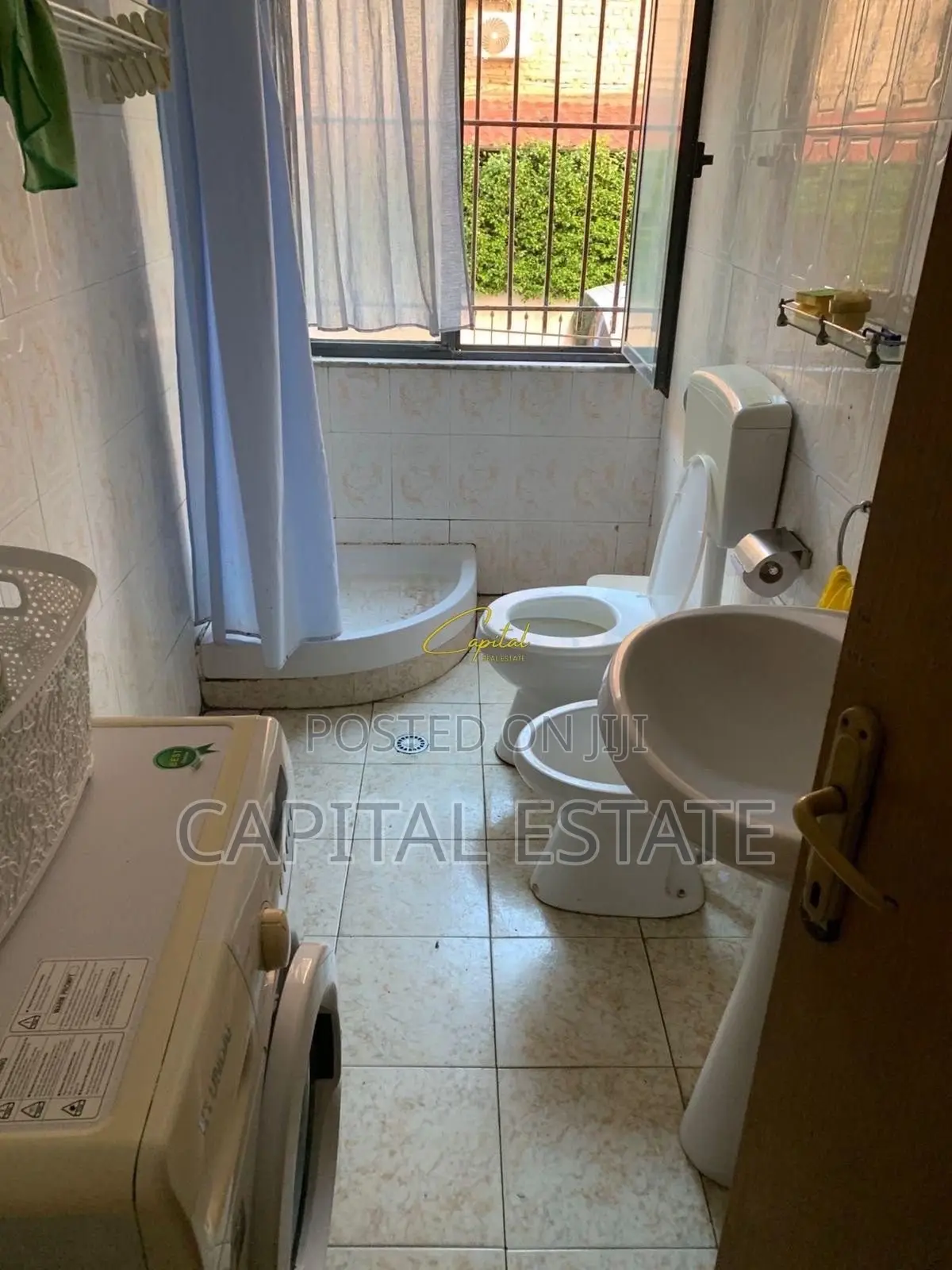 GARSONIERE ME QIEA 75 M2 VASIL SHANTO 40.000 LEKE