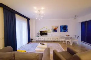 APARTAMENT ME QIRA 2+1 QENDER 900 EURO