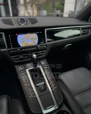 Porsche Macan S