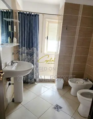 APARTAMENT ME QIRA 2+1 ISH STACIONI TRENIT 55.000 LEKE