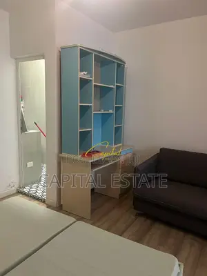 APARTAMENT ME QIRA 1+1 RRUGA E BARRIKADAVE 50.000 LEKE
