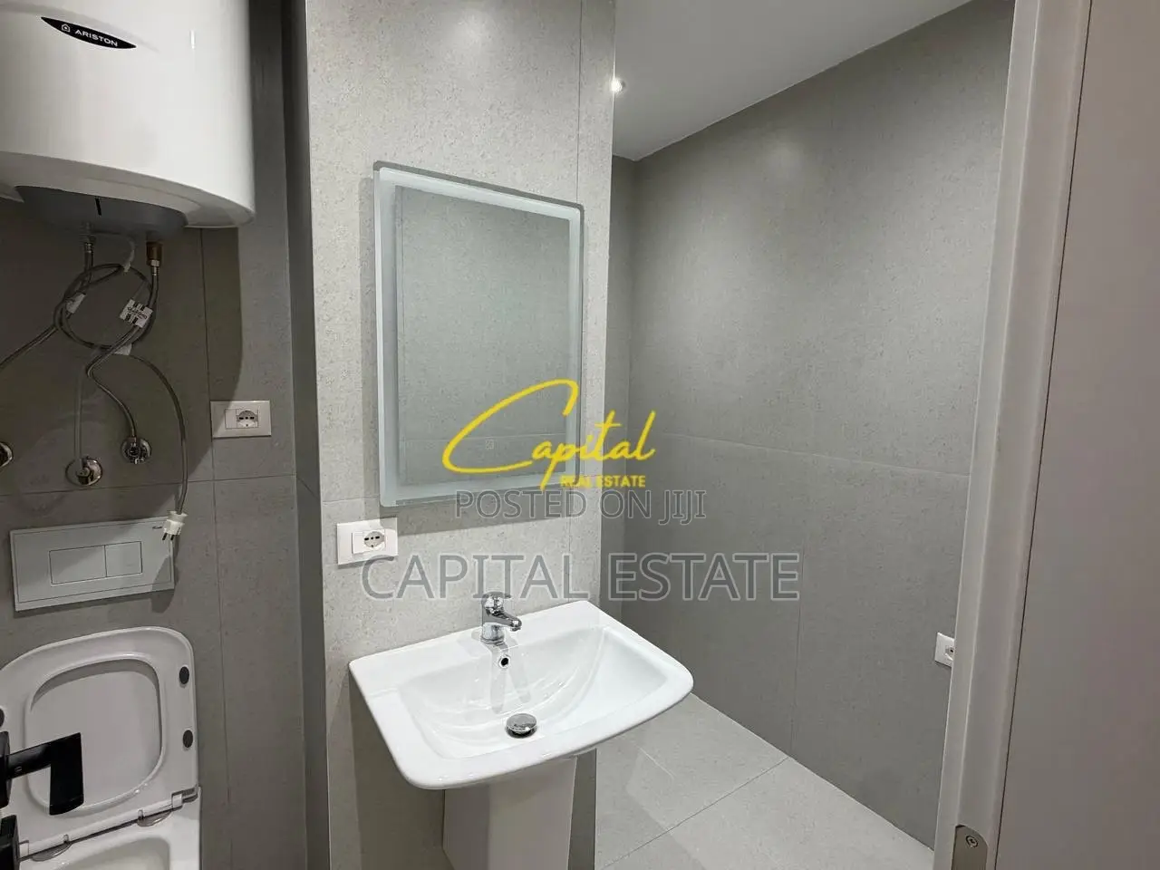 SHITET APARTAMENT 2+1 ISH STACIONI TRENIT 190.000 EURO