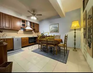 APARTAMENT ME QIRA 1+1 BULEVRADI ZOGU PARE 55.000 LEKE