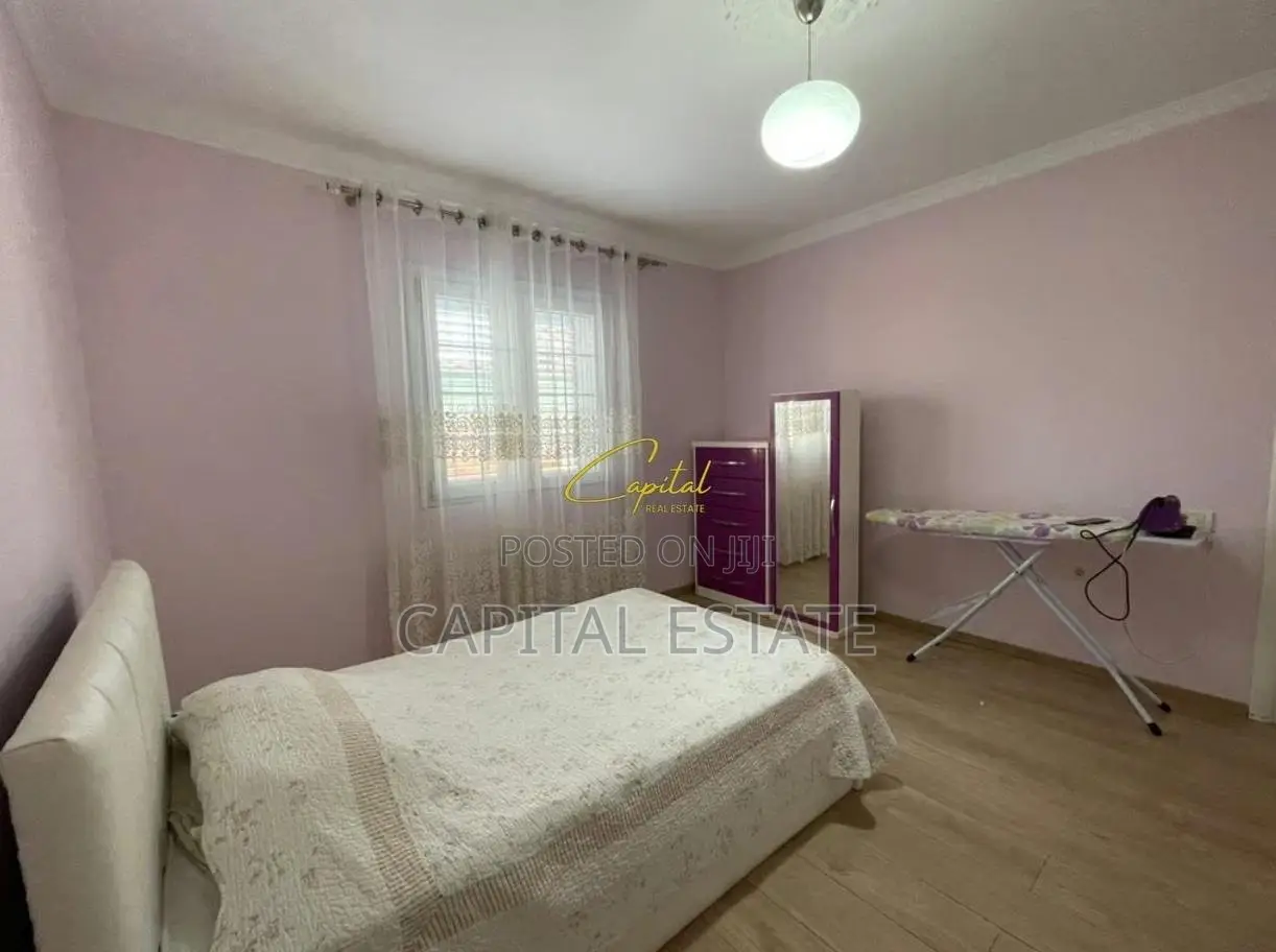 VILE PRIVATE ME QIRA 500 M2 CASA ITALIA 1.300 EURO