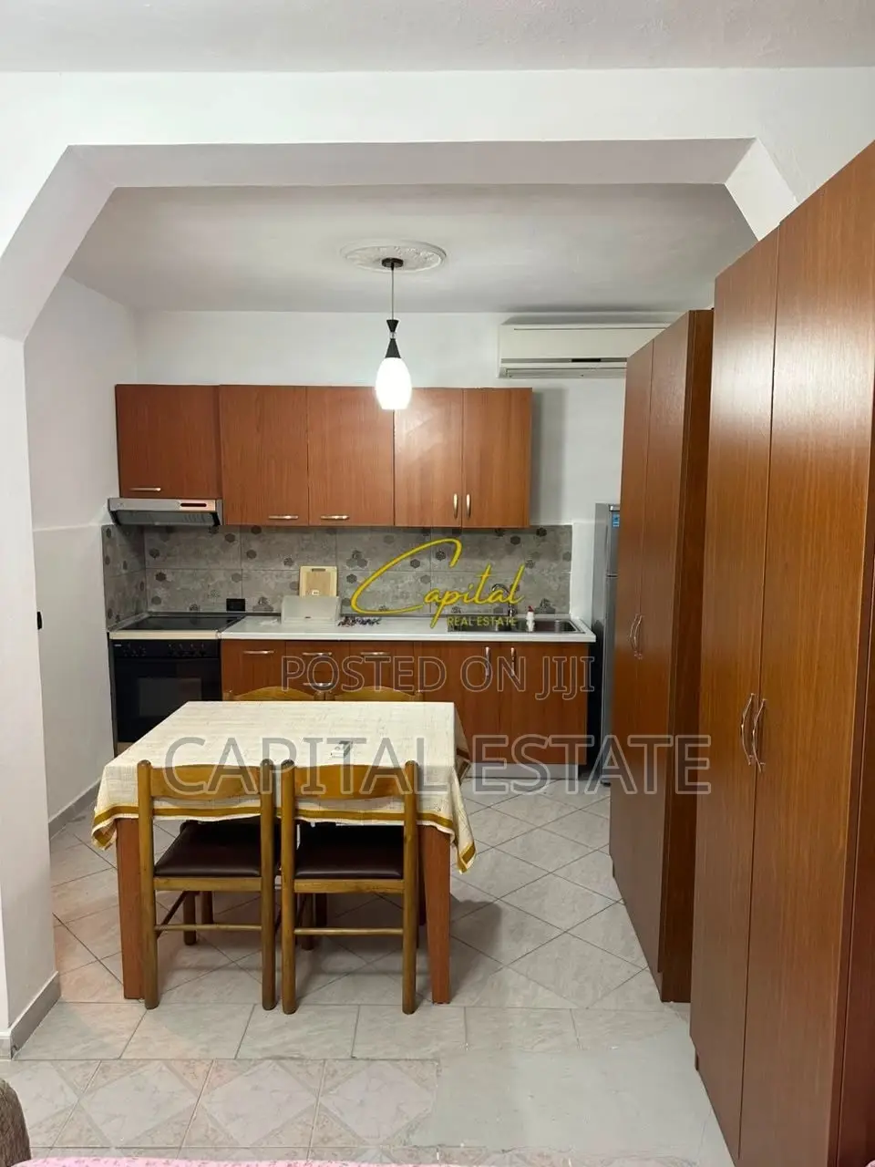 GARSONIERE ME QIRA 45 M2 KOMUNA E PARISIT 400 EURO