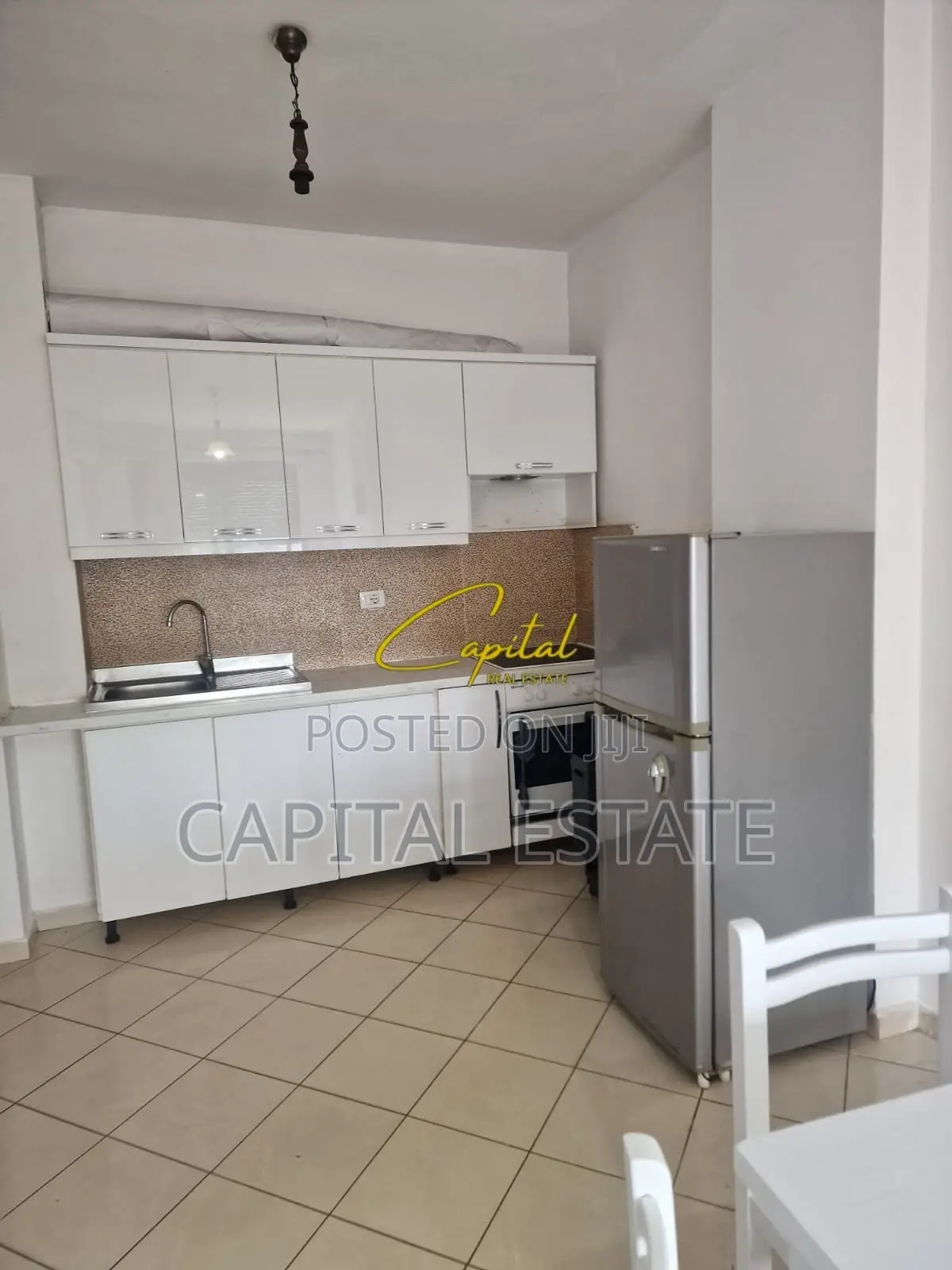 APARTAMENT ME QIRA 1+1 ASTIR 40.000 LEKE