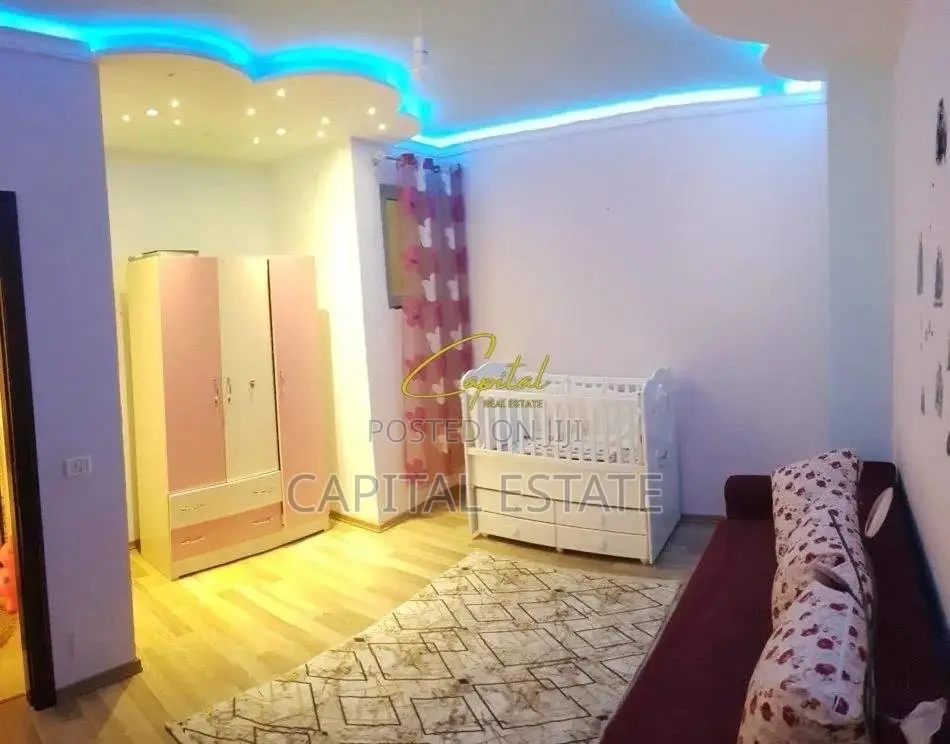 APARTAMENT ME QIRA 2+1 YZBERISHT 40.000 LEKE