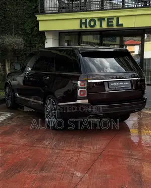 Range Rover Vogue SV Autobiography