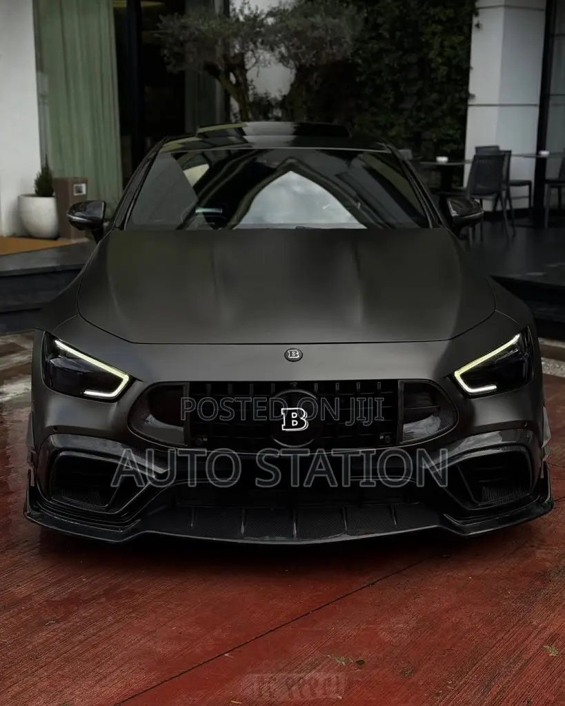 Mercedes Benz GT 63s