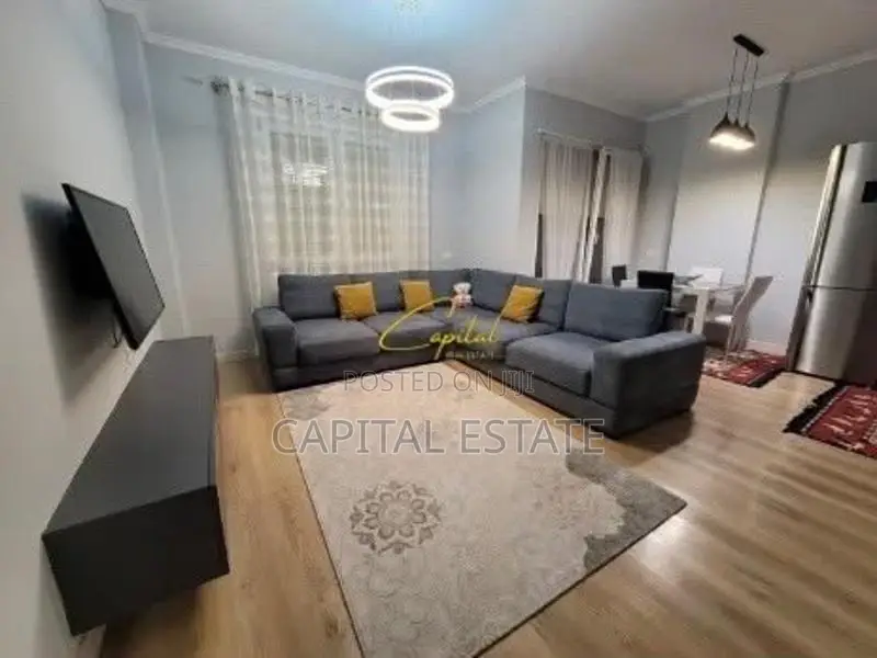 APARTAMENT ME QIRA 2+1 5 MAJI 60.000 LEKE
