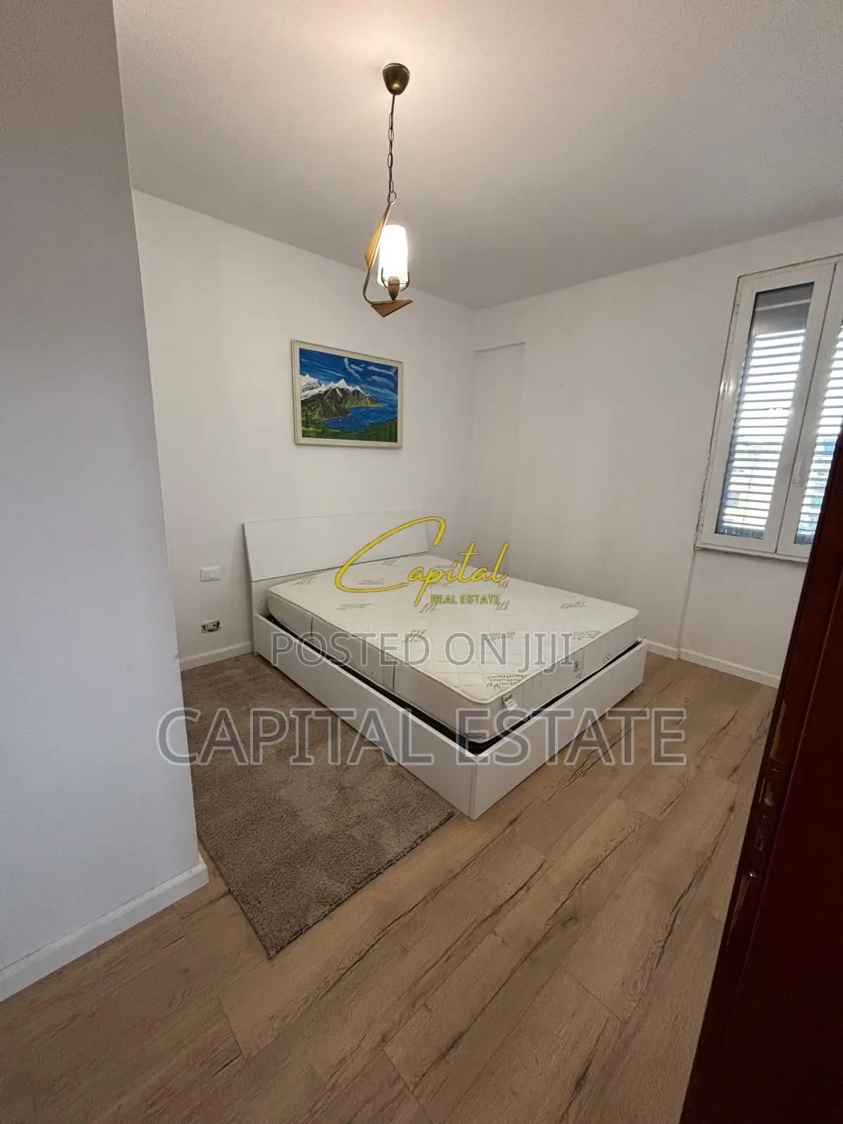 APARTAMENT ME QIRA 3+1+2 RRUGA E KAVAJES 110.000 LEKE