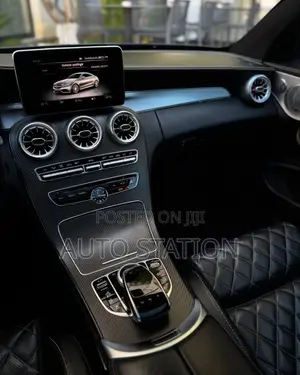Mercedes Benz C63 AMG Coúpe