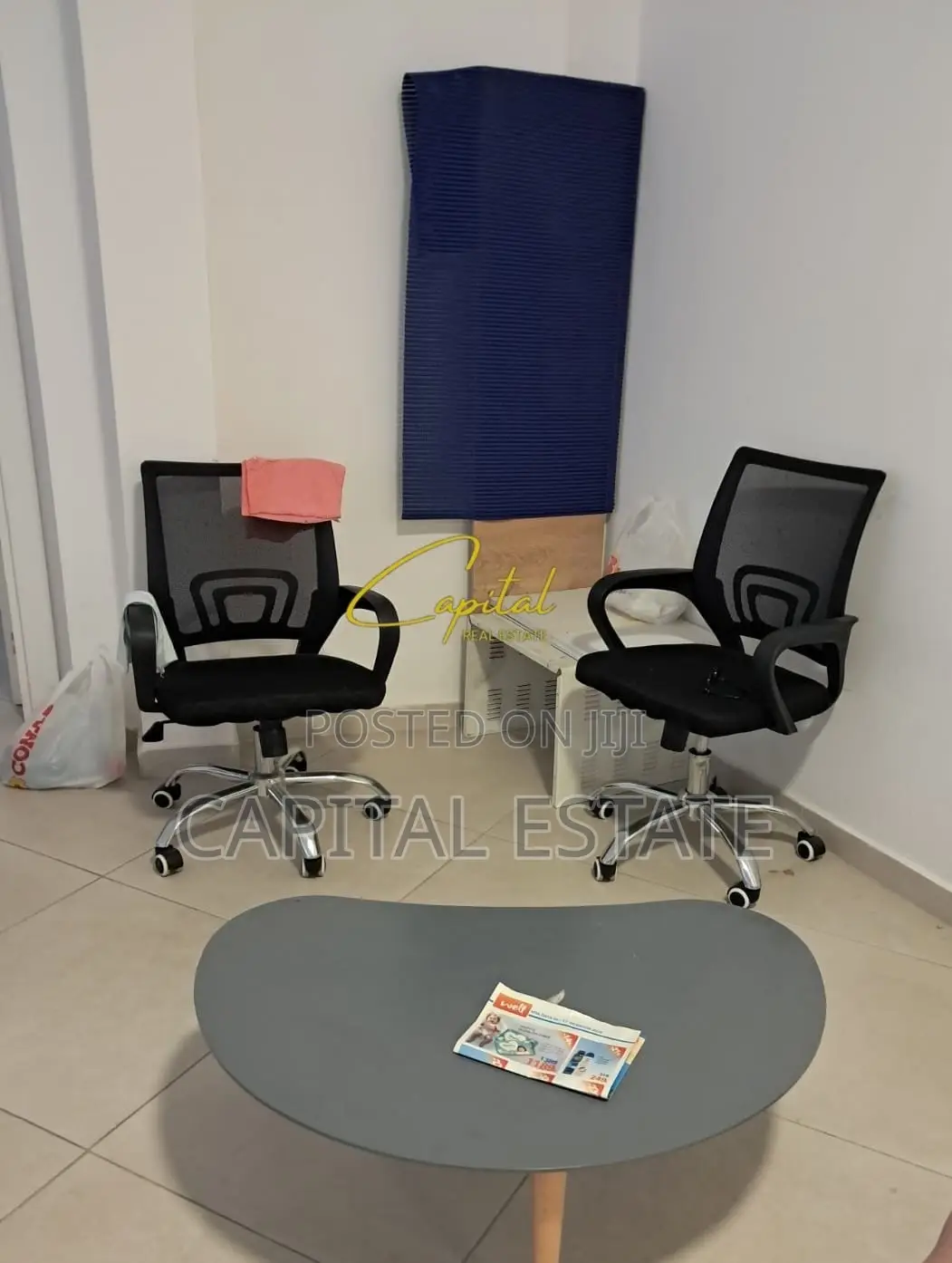 ZYRE ME QIRA 93 M2 RRUGA MINE PEZA 70.000 LEKE