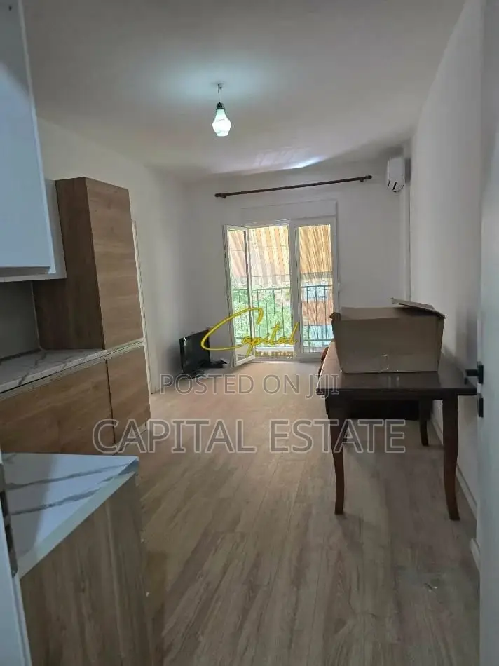 APARTAMENT ME QIRA 2+1 5 MAJI 500 EURO