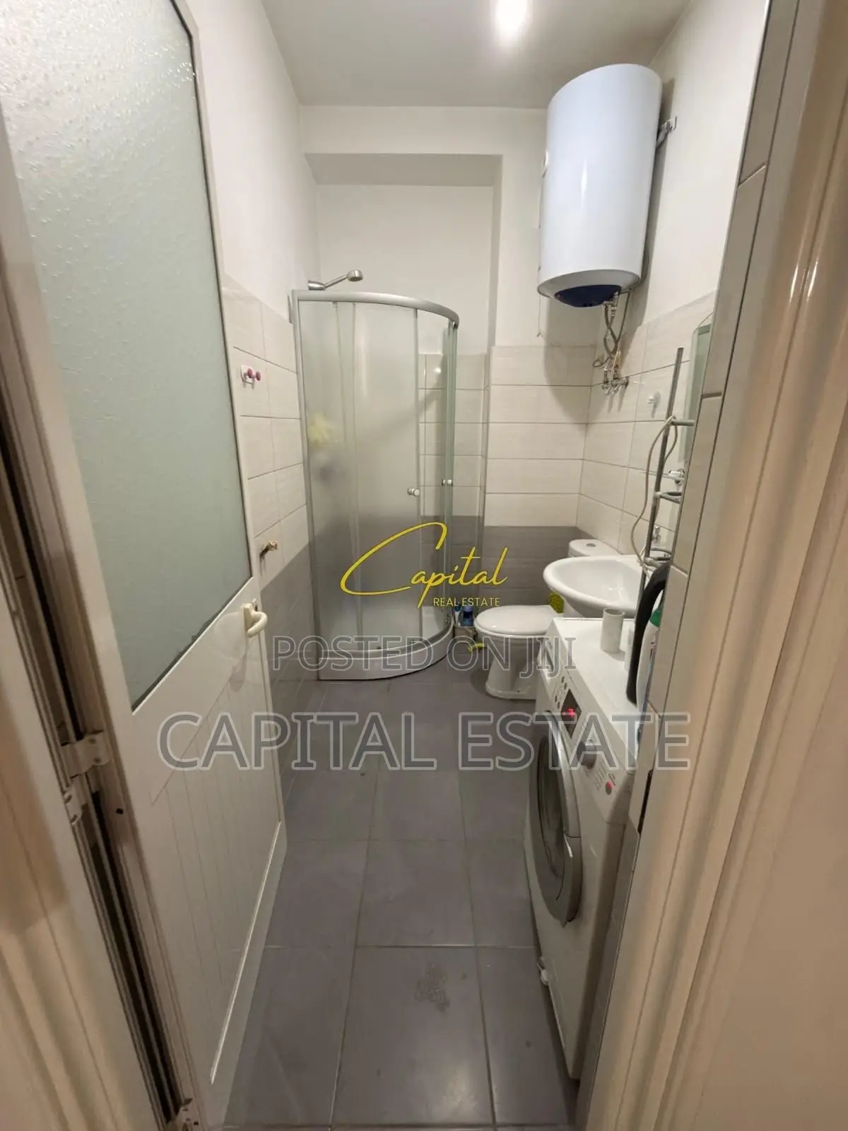 APARTAMENT ME QIRA 3+1 KOPSHTI BOTANIK 700 EURO