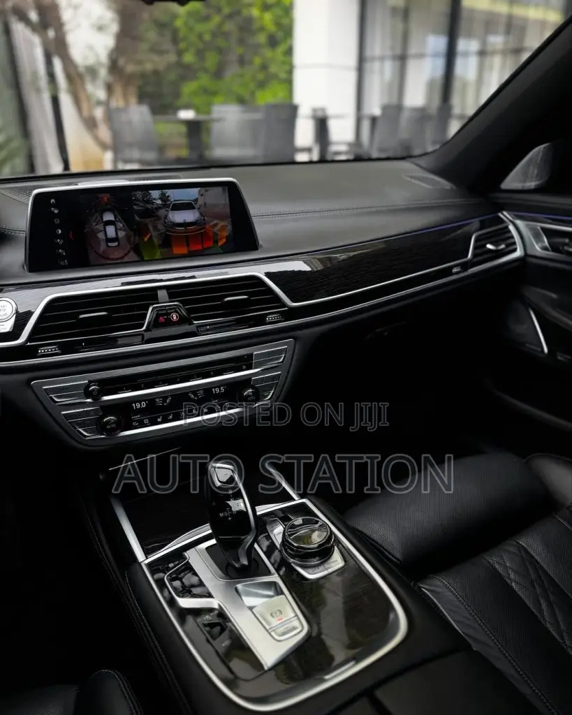 BMW 750Li