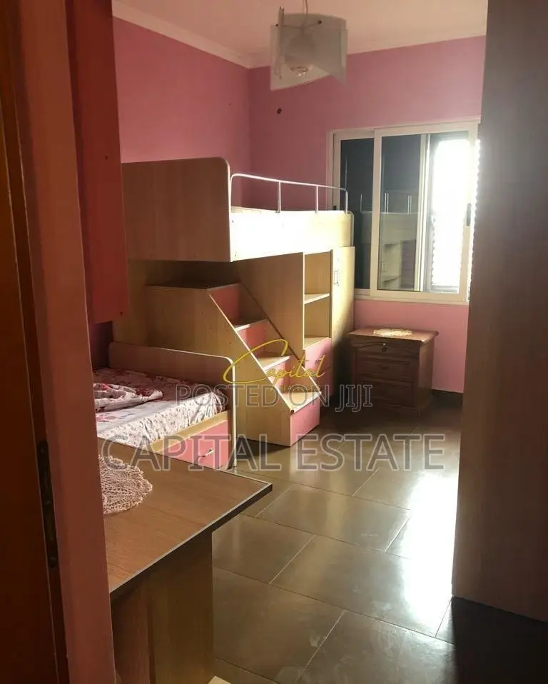 APARTAMENT ME QIRA 2+1 RRUGA E DIBRES 65.000 LEKE
