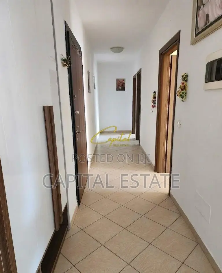 APARTAMENT ME QIRA 2+1 ISH STACIONI TRENIT 55.000 LEKE
