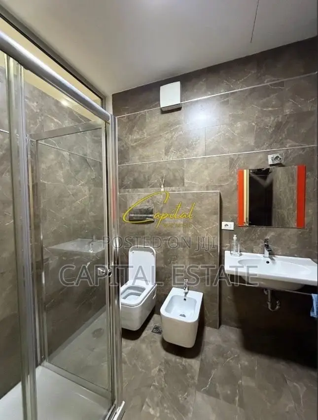 ZYRE ME QIRA 132 M2 ISH BLLOKU 200.000 LEKE