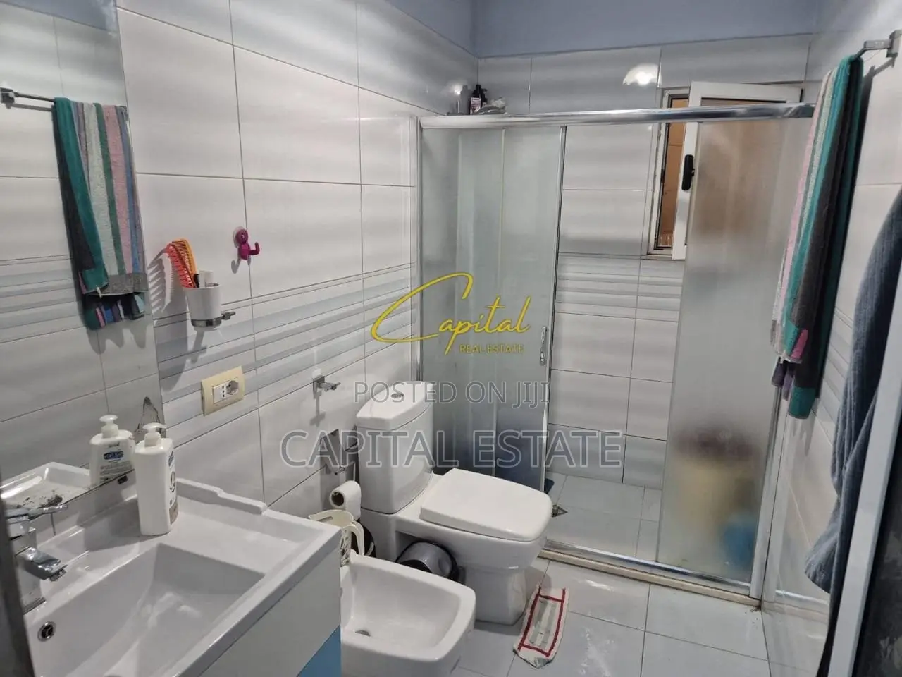 APARTAMENT ME QIRA 2+1 ISH TREGU ELEKTRIK 650 EURO