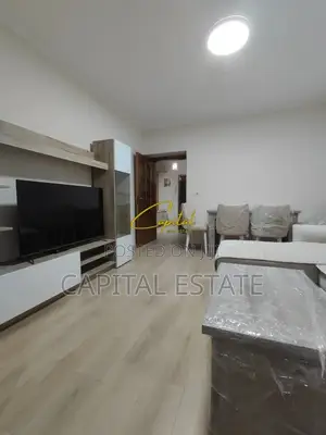 APARTAMENT ME QIRA 2+1 RRUGA FORTUZI 800 EURO