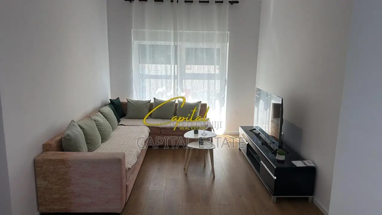 APARTAMENT ME QIRA 2+1 ALI DEMI 50.000 LEKE