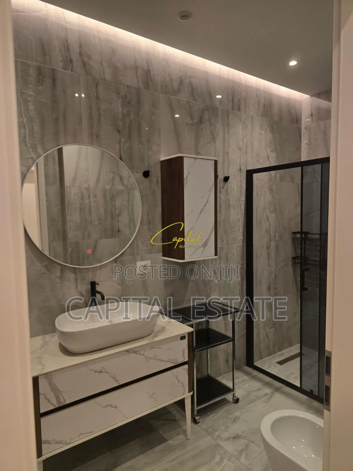 APARTAMENT ME QIRA 2+1+2 BULEVARDI I RI 900 EURO