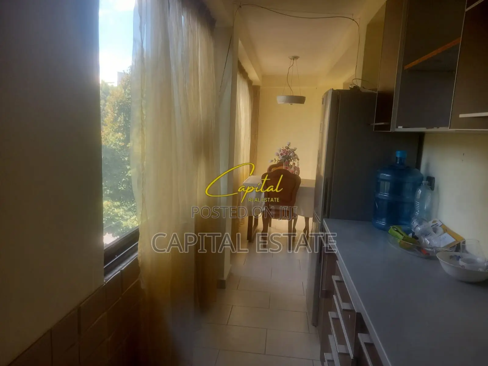 APARTAMENT ME QIRA 2+1 21 DHJETORI 600 EURO