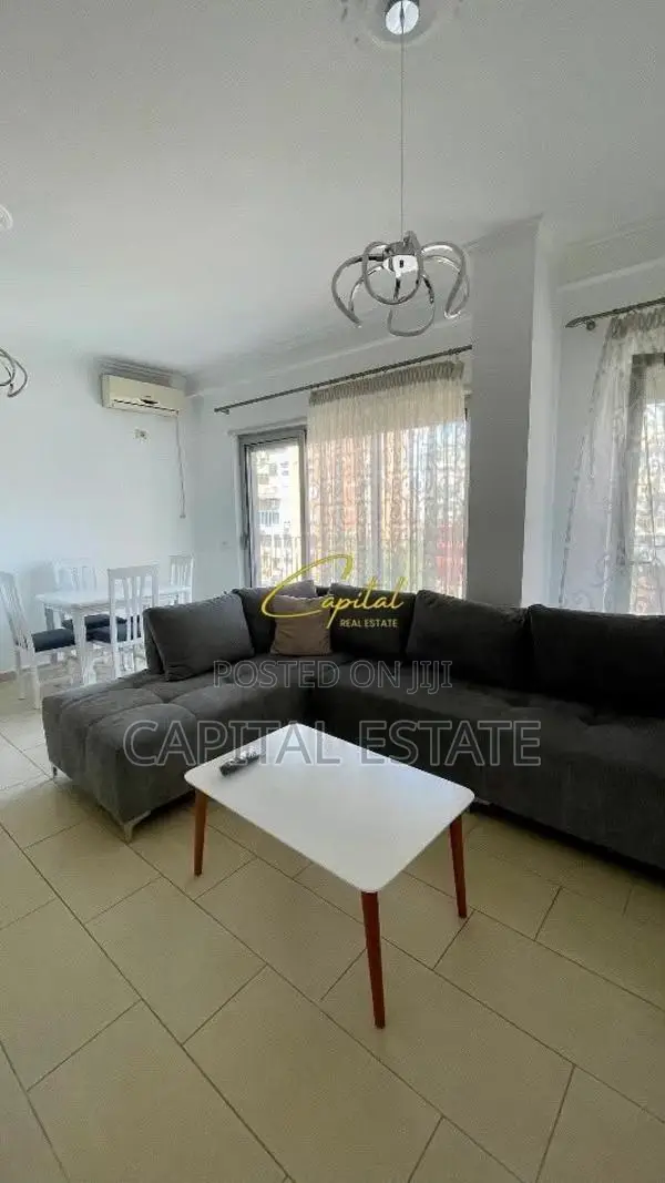APARTAMENT ME QIRA 1+1 MYSLYM SHYRI 800 EURO