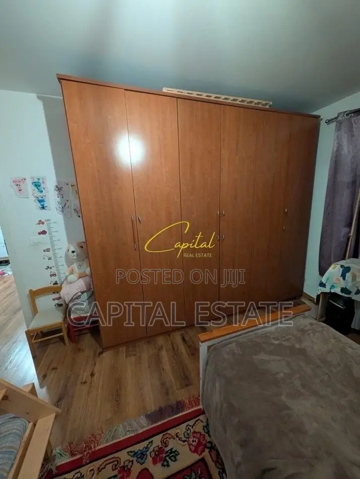 SHITET APARTAMENT 2+1 21 DHJETORI 16.000.000 LEKE