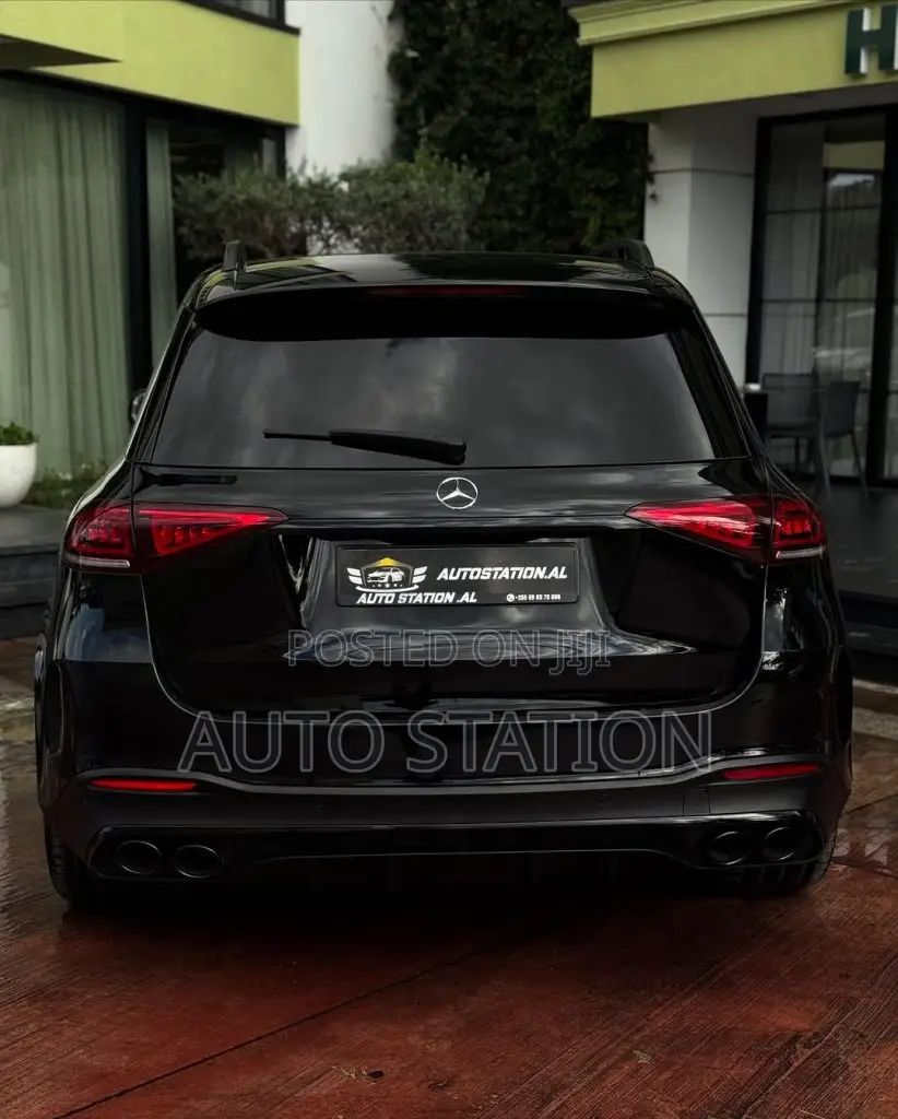 Mercedes Benz GLE 300d