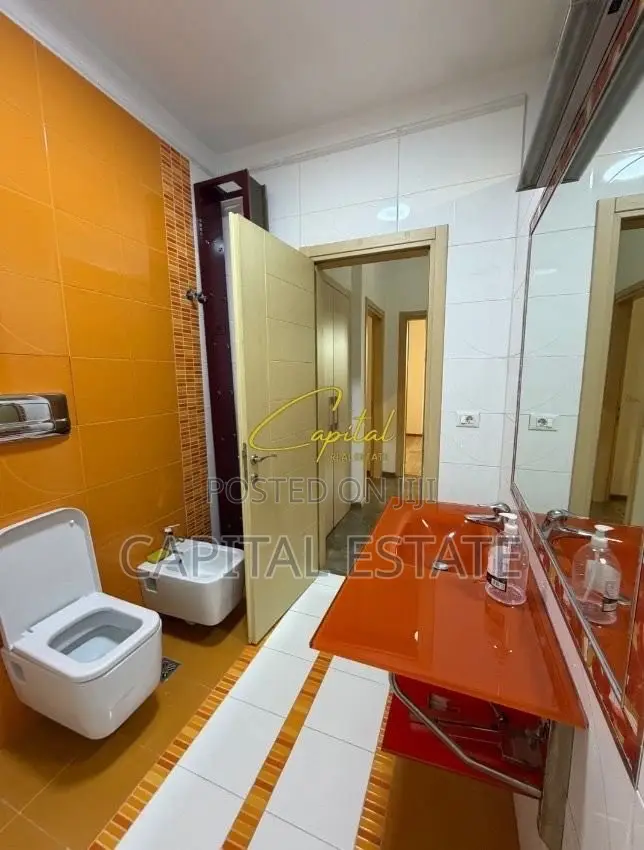 ZYRE ME QIRA 132 M2 ISH BLLOKU 200.000 LEKE