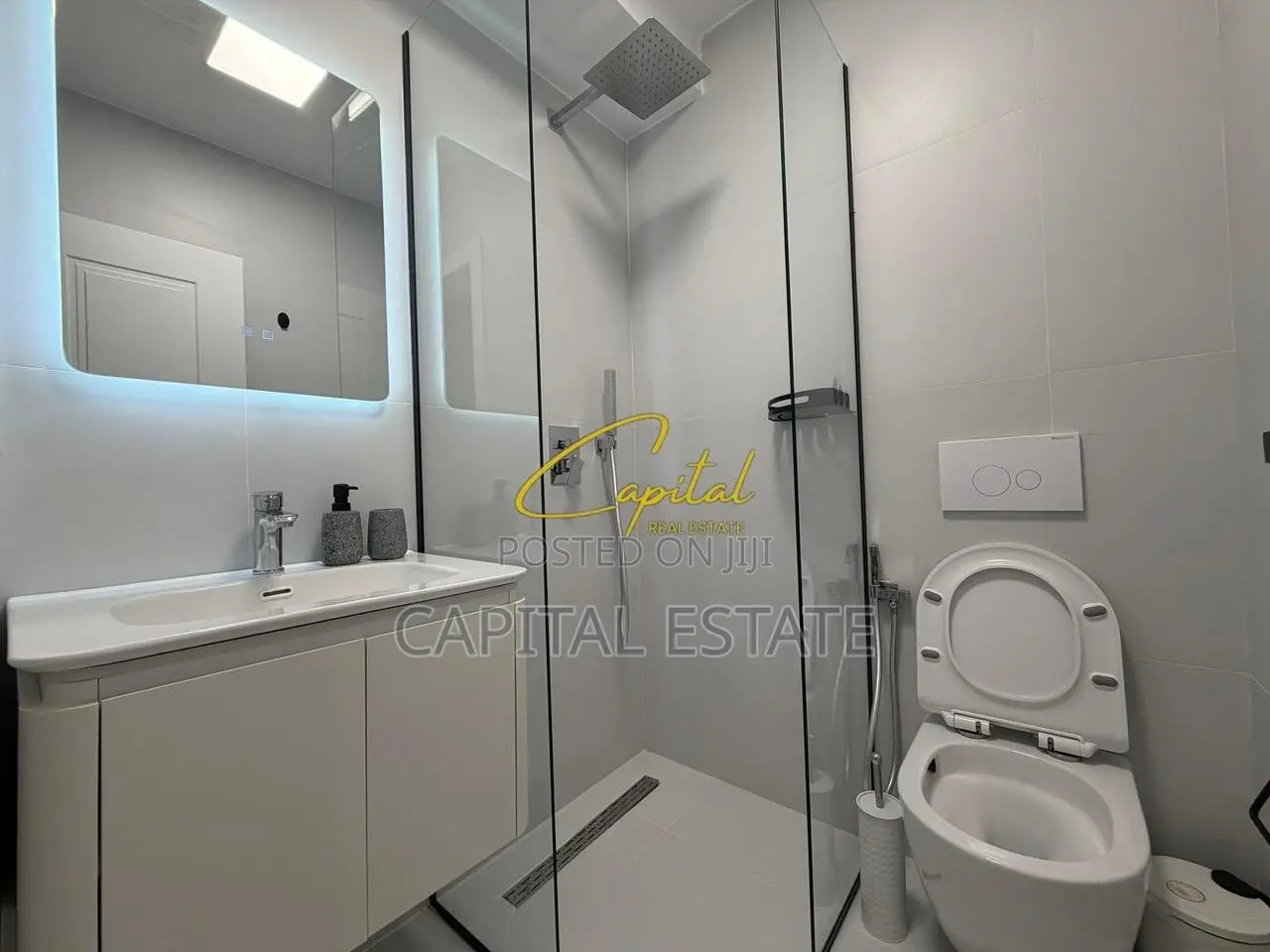 SHITEN DY APARTAMENT 1+1 21 DHJETORI 193.000 EURO