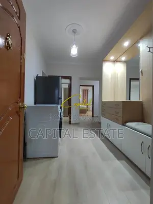 APARTAMENT ME QIRA 2+1 RRUGA FORTUZI 800 EURO