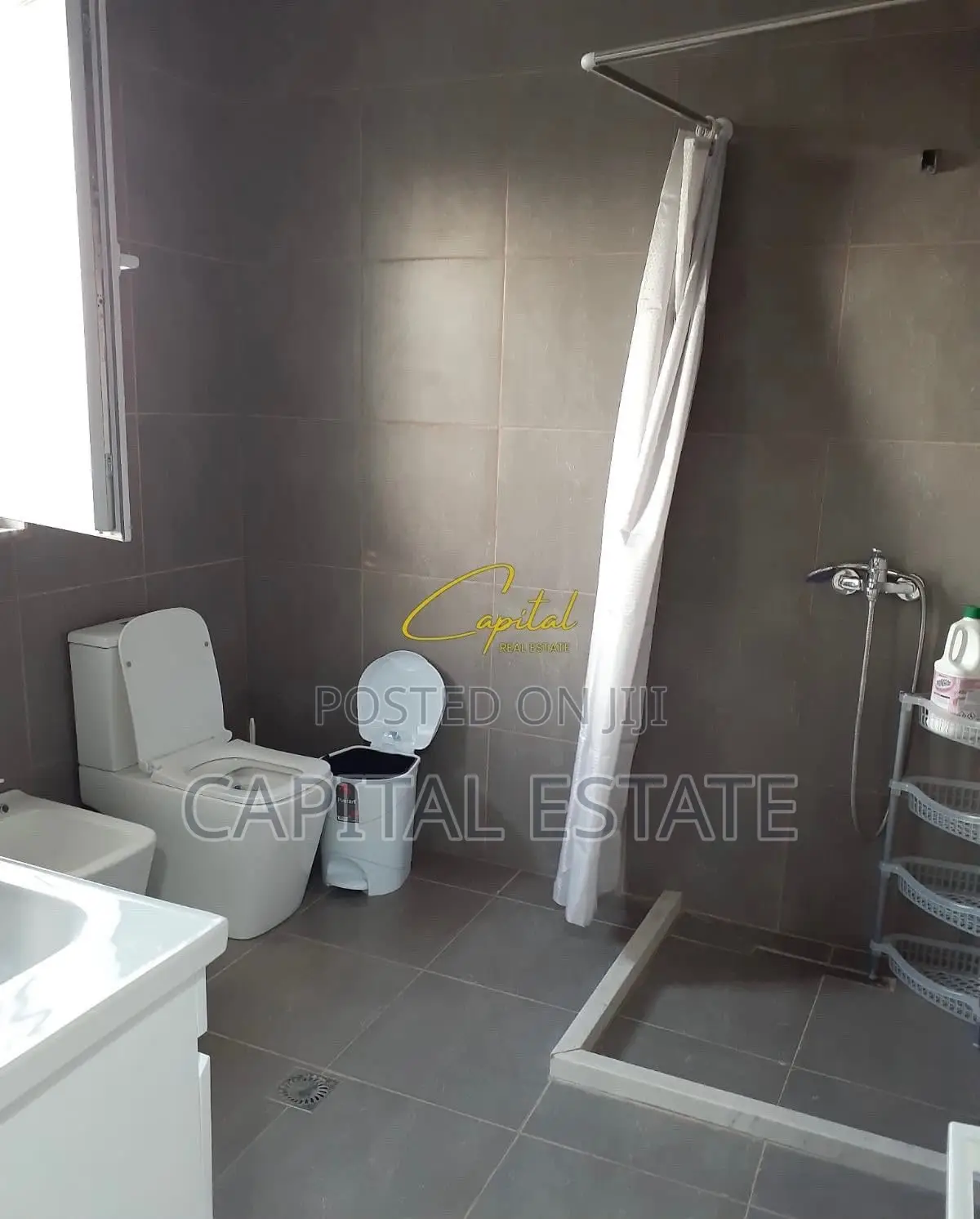APARTAMENT ME QIRA 3+1 RRUGA E ELBASANIT 55.000 LEKE
