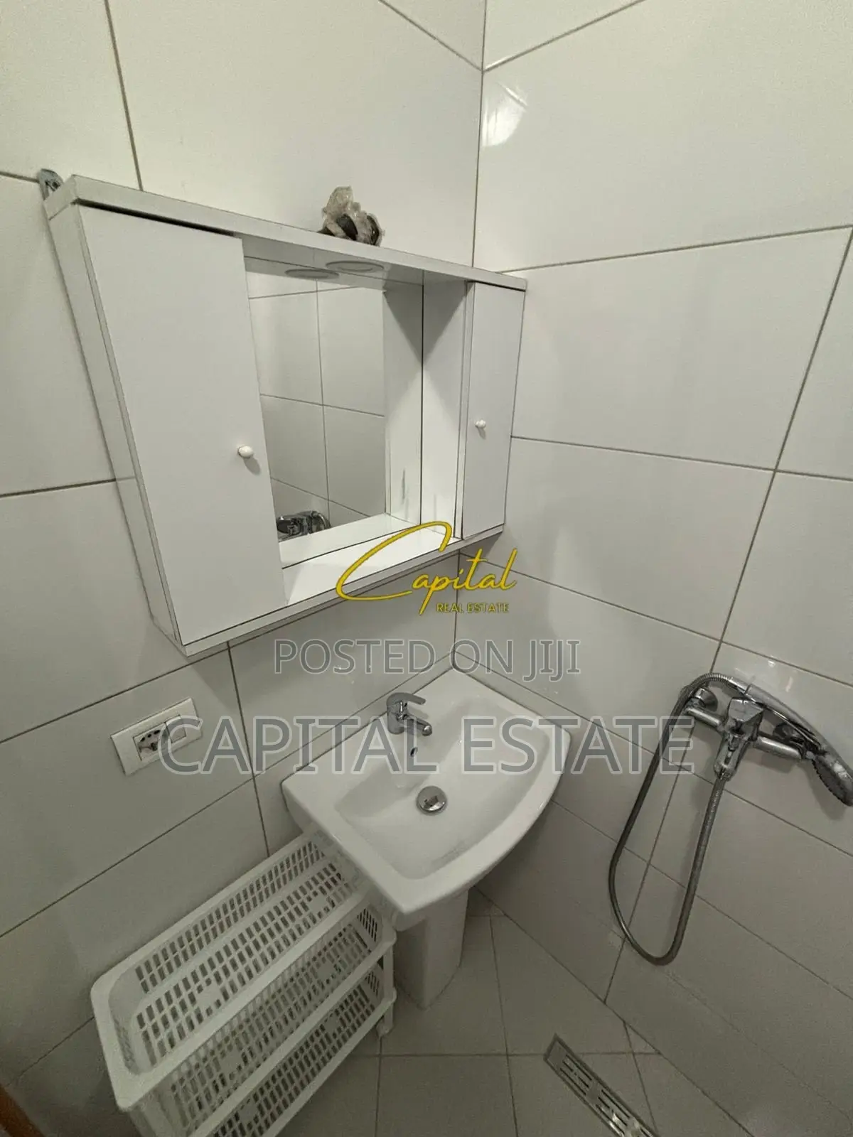 APARTAMENT ME QIRA 1+1 ALI DEMI 32.000 LEKE