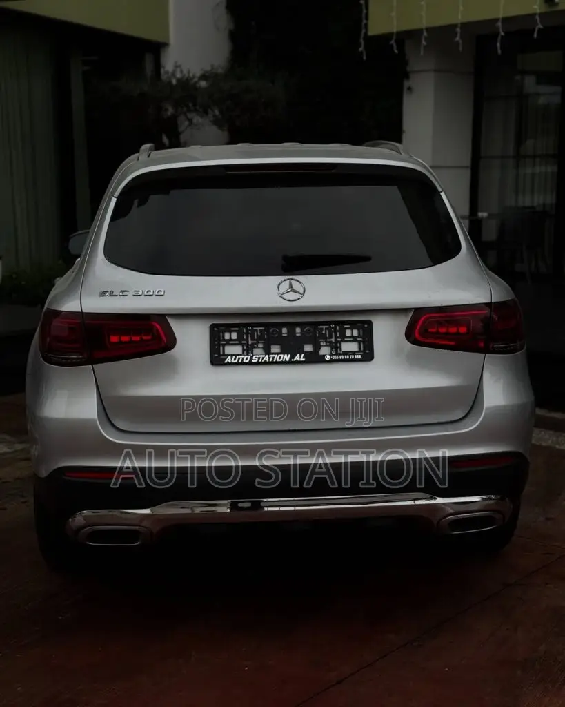 Mercedes Benz GLC 300