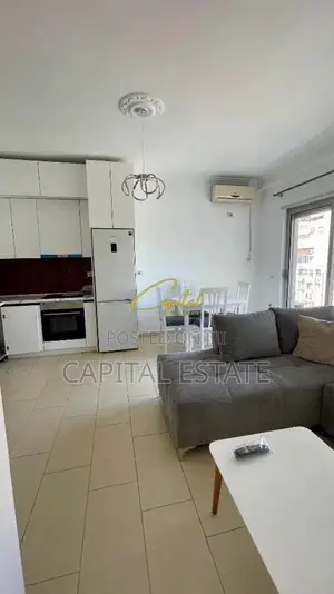 APARTAMENT ME QIRA 1+1 MYSLYM SHYRI 800 EURO