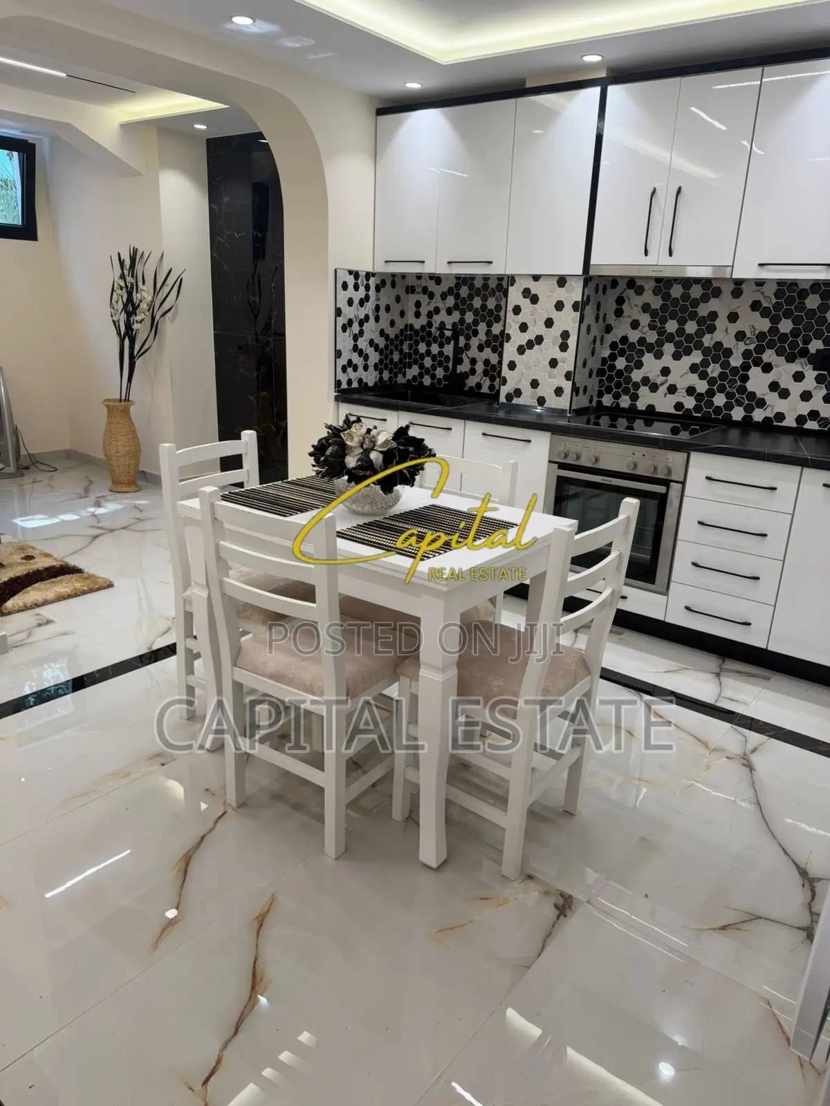 APARTAMENT ME QIRA 2+1+2 AMBASADA AMERIKANE 80.000 LEKE