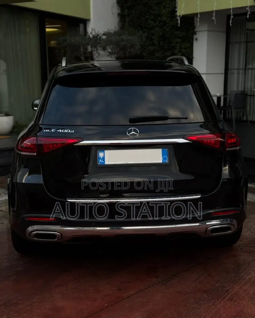 Mercedes Benz GLE 400d