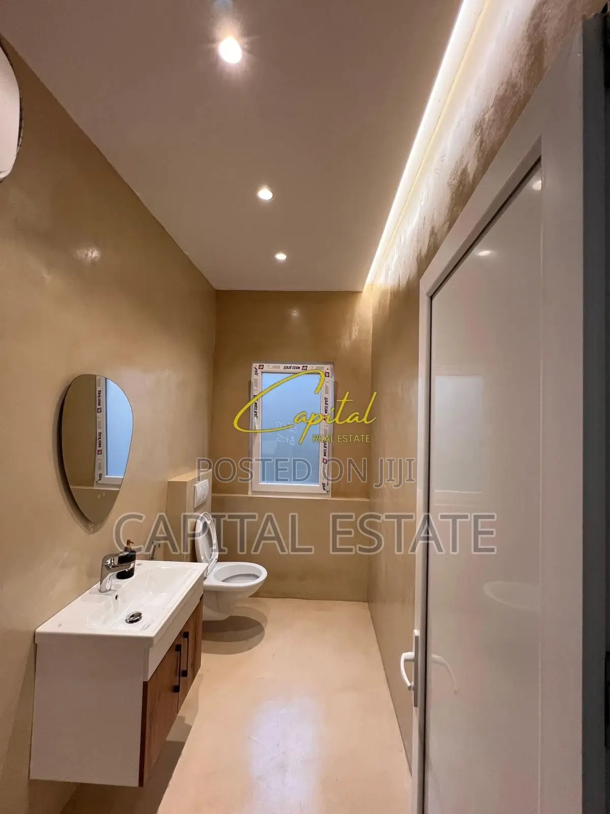 AMBIENT BIZNESI ME QIRA 150 M2 LIQENI I THATE 180.000 LEKE