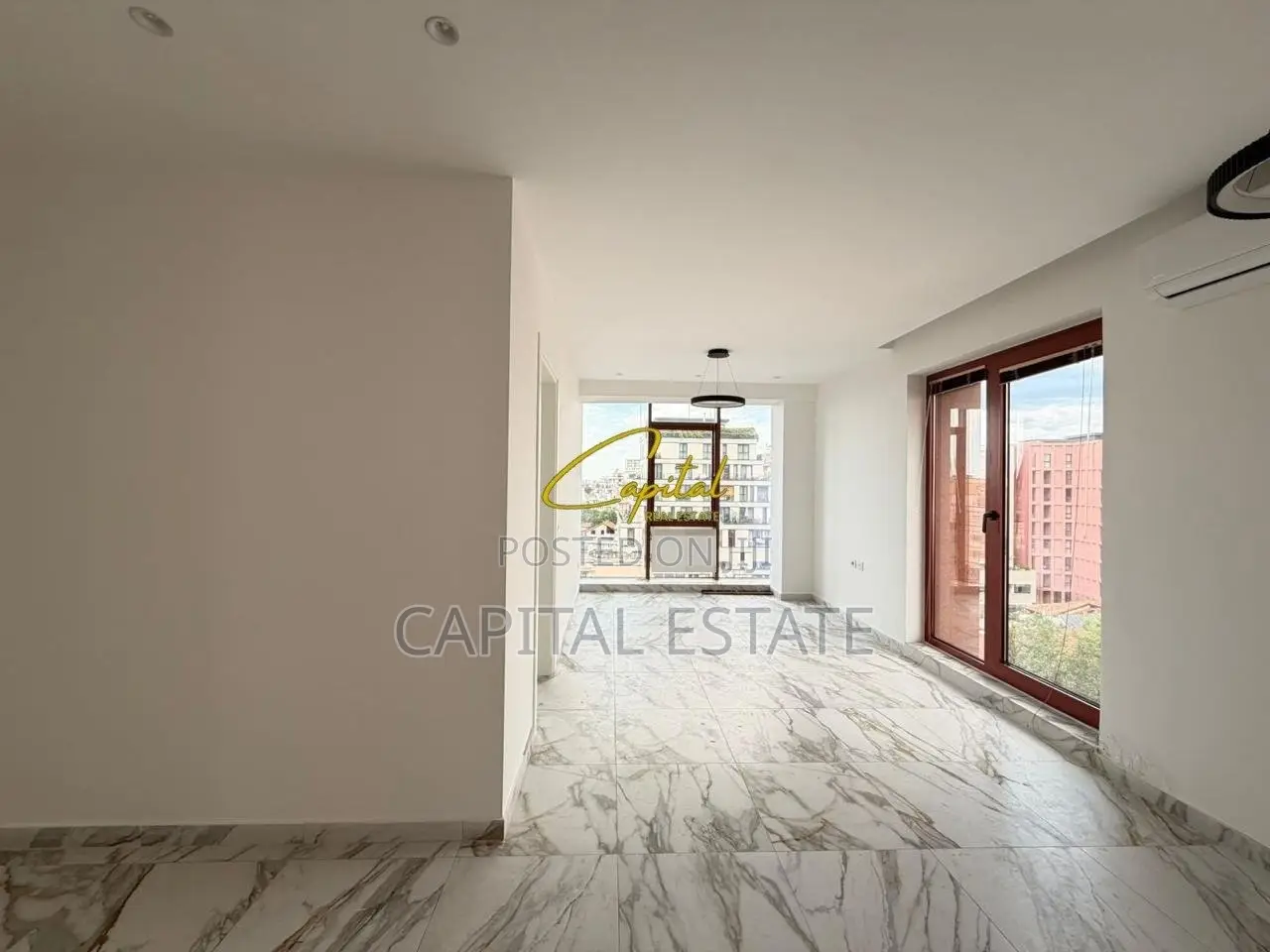 AMBIENT BIZNESI ME QIRA 70 M2 RRUGA E KAVAJES 1.200 EURO